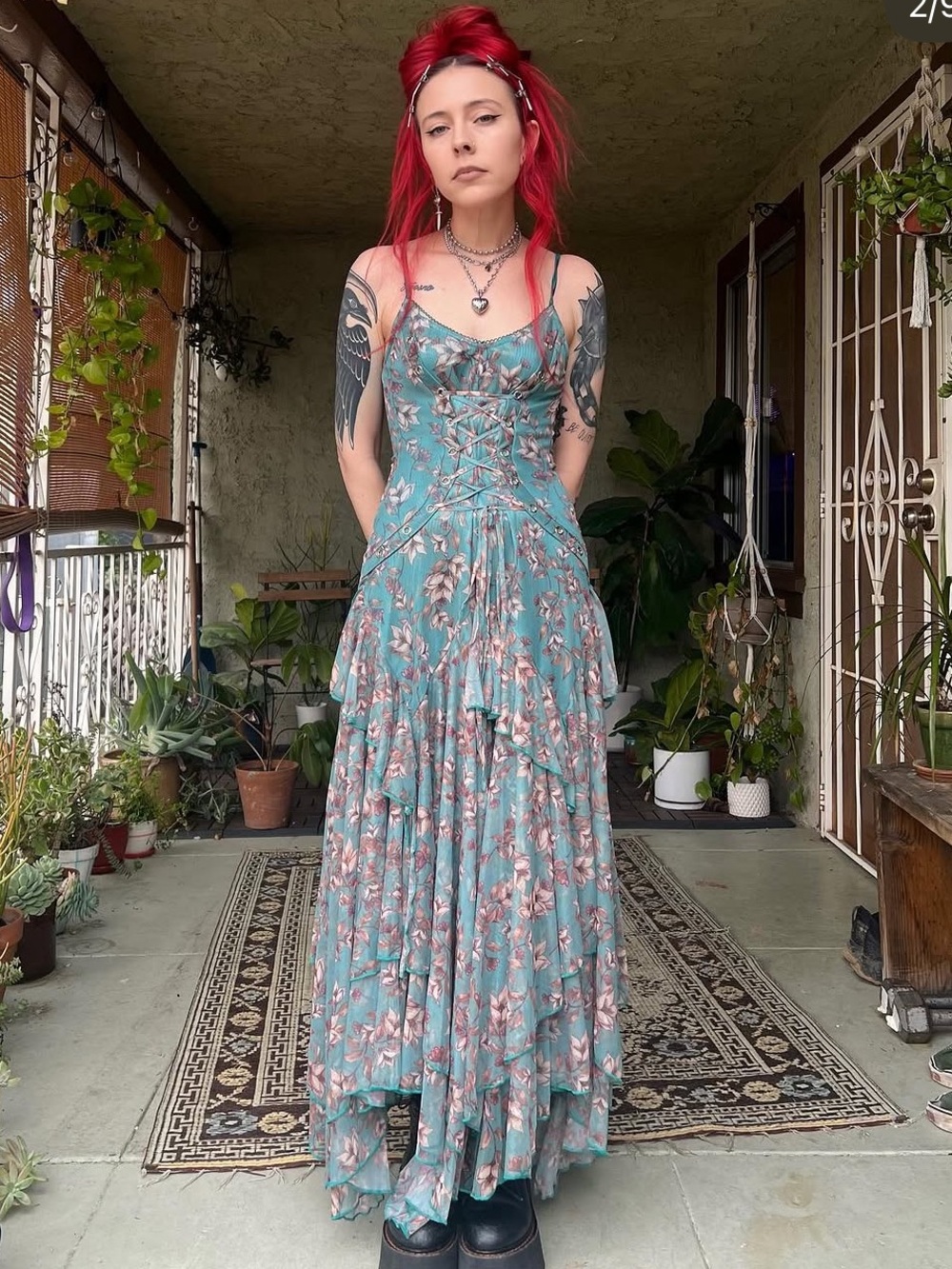 Yesenia Blue Floral Corset dress by tunnel vision size M